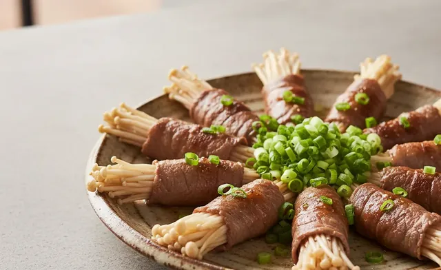 Simple and Delicious Enoki Beef Rolls