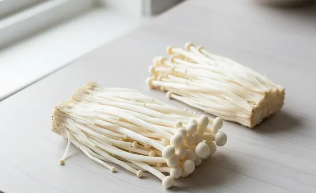 Enoki mushroom how to know if bad: Signs of Spoilage